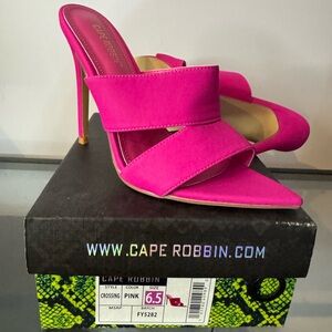 Cape Robbin Fuchsia Heeled Mules